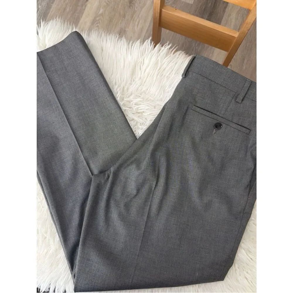 Van Heusen Gray Men's Dress Pants Size W38XL30 NWT